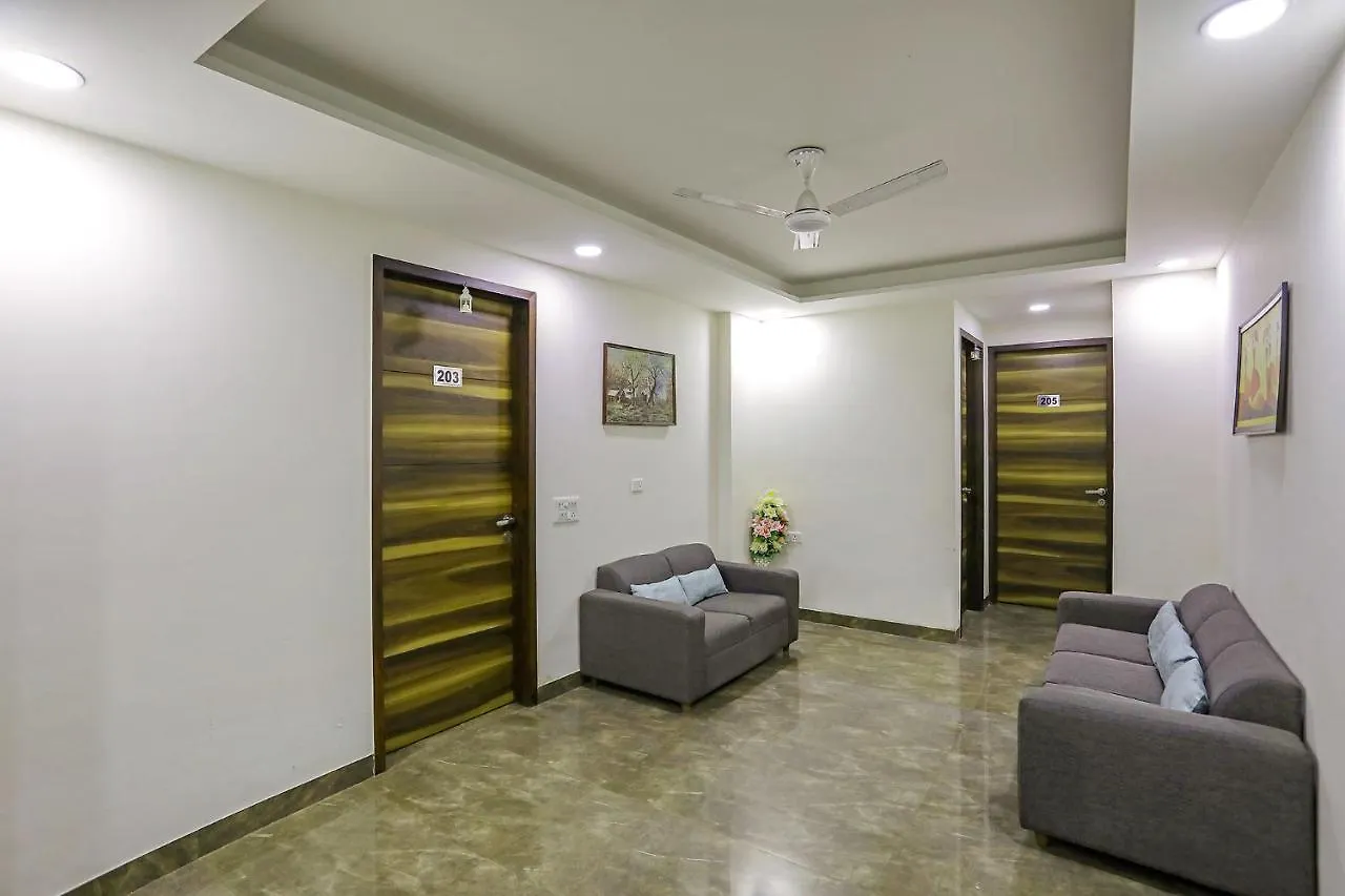 Fabhotel White House Bnb - Nr Yashobhoomi Convention Centre Delhi  3*, Delhi (National Capital Territory of India) India